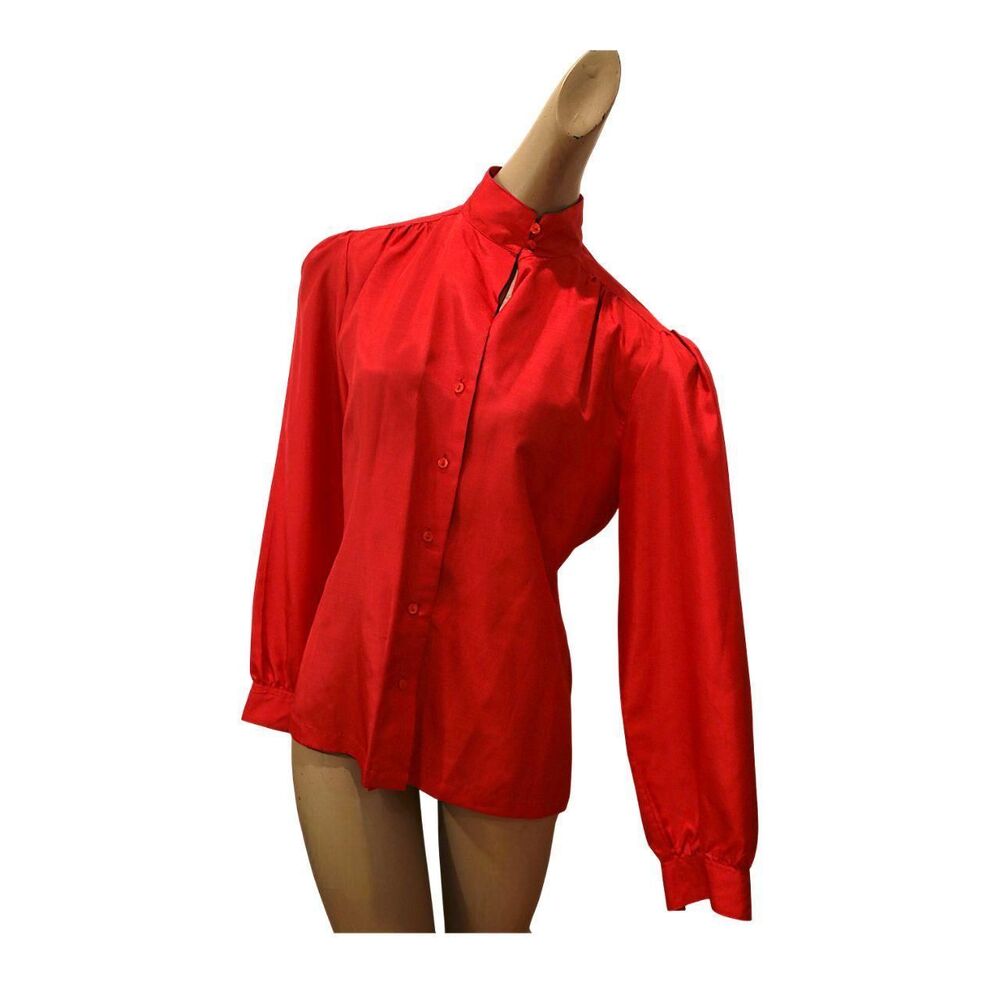 Red Vintage 70s Shapely satin style button up blouse with keyhole detail